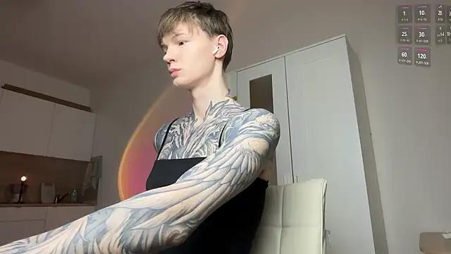 Snapshot of dnonilol chatting on 02.28.26 dnonilol online show from 02.28.26