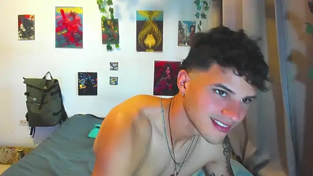 Snapshot of Nekoboy01 chatting on 09.30.25 Nekoboy01 online show from 09.30.25