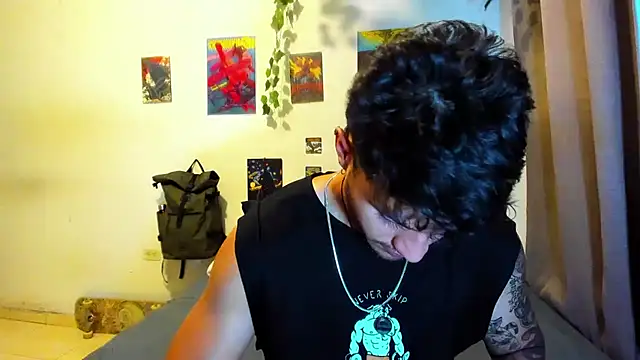 Snapshot of Nekoboy01 chatting on 10.22.25 Nekoboy01 online show from 10.22.25