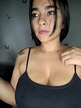 alison villalobo online show from 10.12.25