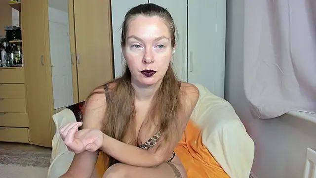 Snapshot of Rolla_Coaster chatting on 09.27.25 Rolla Coaster online show from 09.27.25