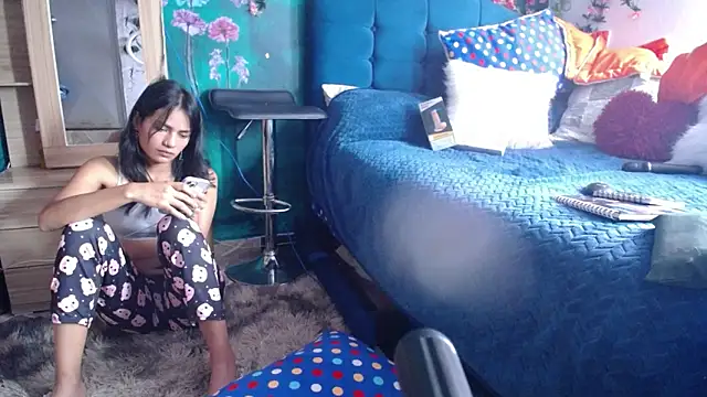 Samara Beltran online show from 12.18.24