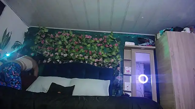 Samara Beltran online show from 01.22.25