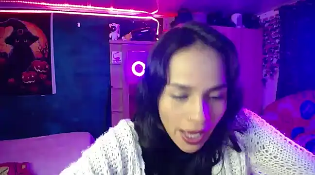 Samara Beltran online show from 02.27.25