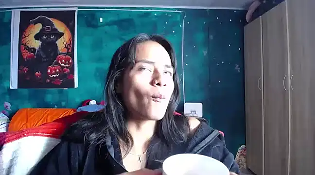 Samara Beltran online show from 03.13.25