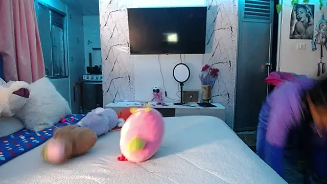 Samara Beltran online show from 09.12.25