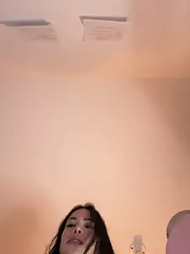 Im Valentina online show from 02.08.25