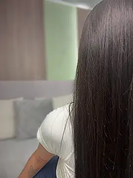 Im Valentina online show from 06.25.26