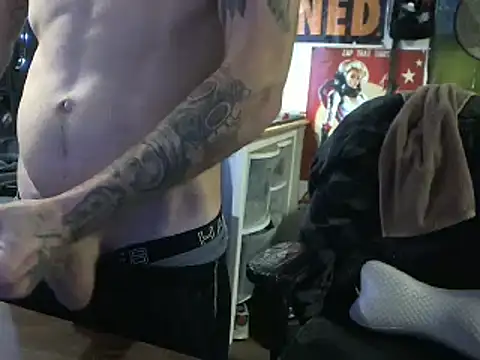 CloudDadddyyy420 online show from 12.14.24