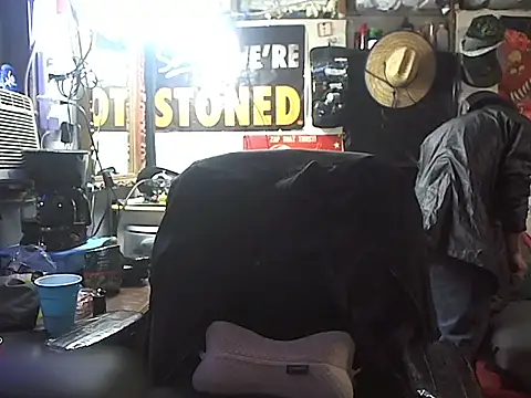 CloudDadddyyy420 online show from 12.29.24