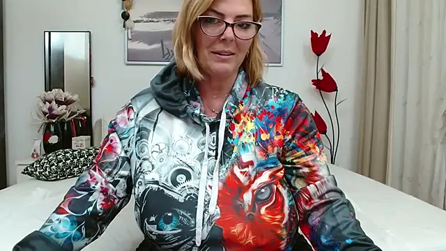 YulliaMilf online show from 01.13.25