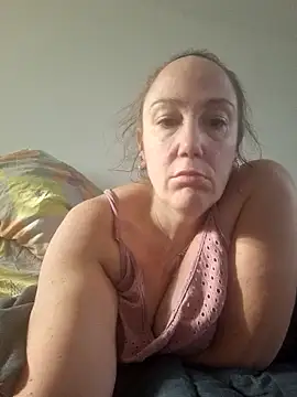 Wisie Cutie online show from 01.17.26