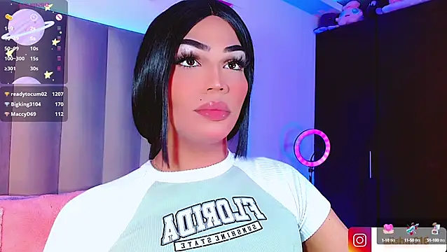 AiishaRose online show from 12.30.24