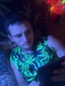 Snapshot of bugboy chatting on 02.10.26 bugboy online show from 02.10.26