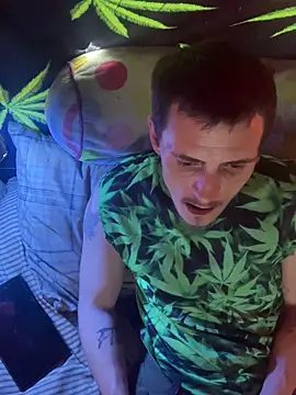 Snapshot of bugboy chatting on 02.18.26 bugboy online show from 02.18.26