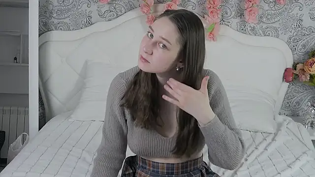 MollyBrams online show from 04.07.26