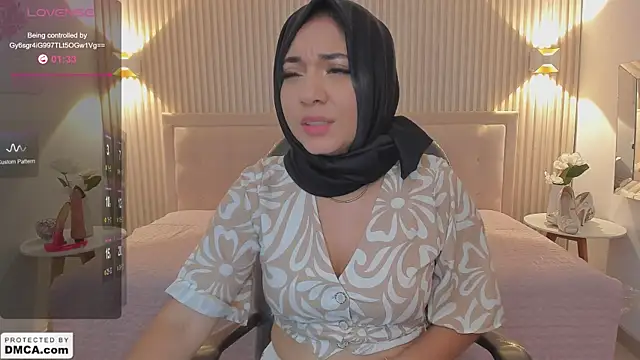 Sooffii 1 online show from 12.19.24