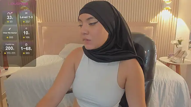 Sooffii 1 online show from 02.14.25