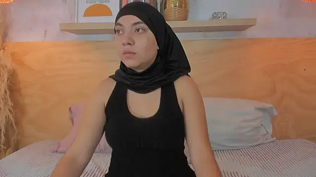 Sooffii 1 online show from 09.11.25