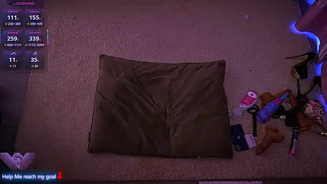 Redhead Shark new online show from 03.26.26