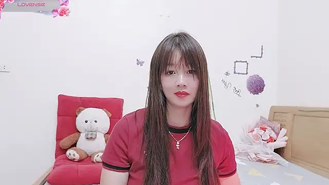 Holygirlsweet777 online show from 11.04.25