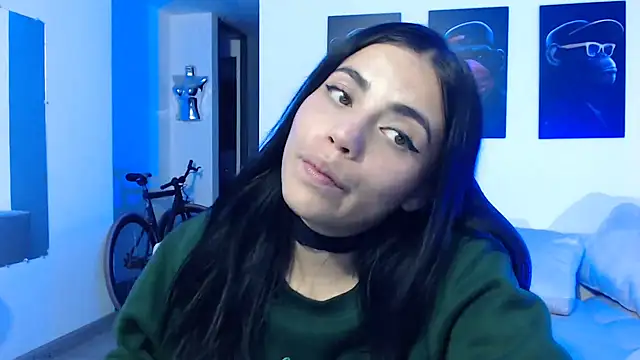 Snapshot of i_am_nina_ chatting on 01.07.25 i am nina online show from 01.07.25