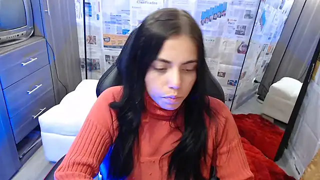 Snapshot of i_am_nina_ chatting on 02.07.25 i am nina online show from 02.07.25
