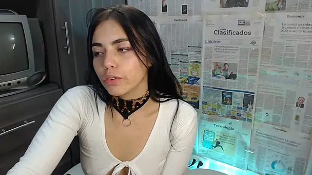 Snapshot of i_am_nina_ chatting on 02.20.25 i am nina online show from 02.20.25