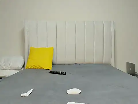  heavenlysent online show from 10.10.25