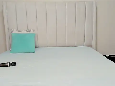  heavenlysent online show from 12.14.25