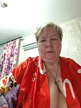 EffectFiona online show from 10.09.25