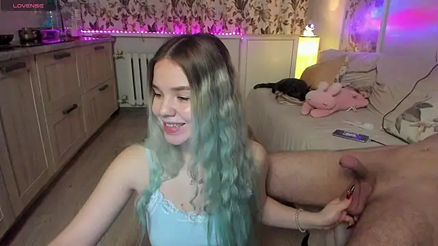 Snapshot of OceanSkyBaby chatting on 12.03.24 OceanSkyBaby online show from 12.03.24