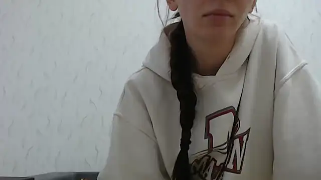 HoneyWiles online show from 01.14.26