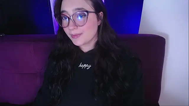 Snapshot of Miss_Loise chatting on 12.19.24 Miss Loise online show from 12.19.24