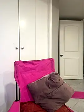 Snapshot of wishwashhy22 chatting on 10.09.25 wishwashhy22 online show from 10.09.25