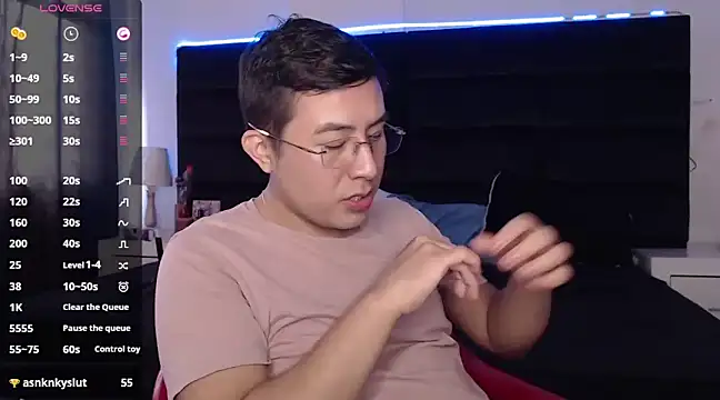 andrewmhilton  online show from 03.21.25