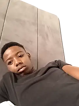 BLACK BOTTOM03 online show from 12.01.25