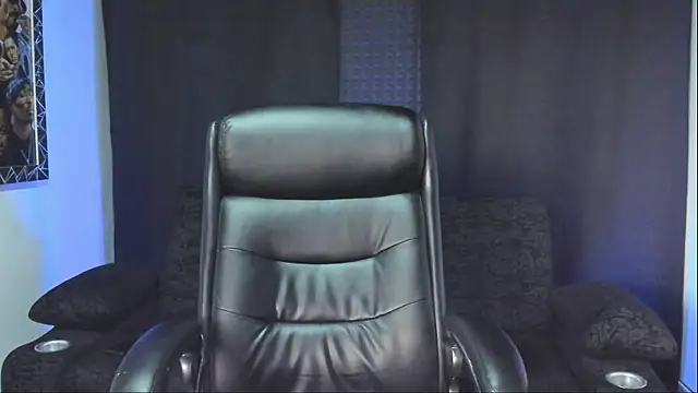 jhonnysnow17 online show from 03.31.26