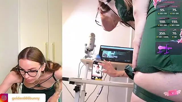 Snapshot of Miss69Ri99 chatting on 01.02.25 Miss69Ri99 online show from 01.02.25