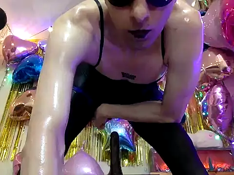 HandsomeAlfie online show from 03.16.26