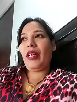 Poojabhabi101 online show from 12.16.24