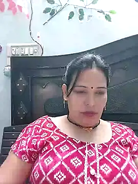 Poojabhabi101 online show from 10.29.25