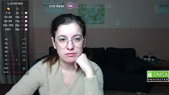 Snapshot of Aminabeatris chatting on 10.13.25 Aminabeatris online show from 10.13.25