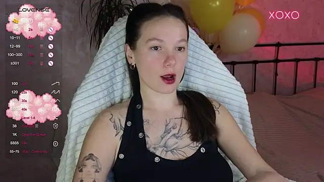 lil luna x online show from 02.05.26