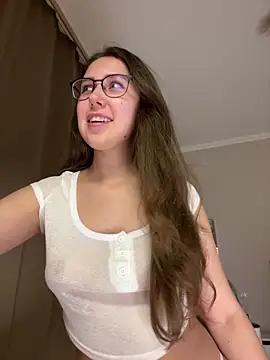 Snapshot of Ann_space chatting on 09.18.25 Ann space online show from 09.18.25