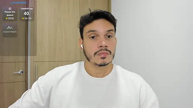 alejandro stark online show from 10.18.25