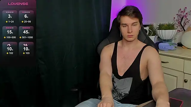 Vincent Strong online show from 09.26.25