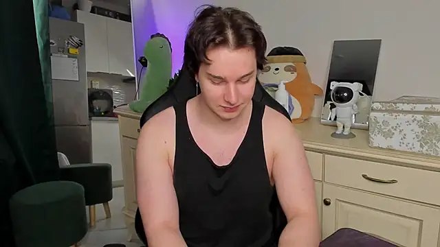 Vincent Strong online show from 05.13.26