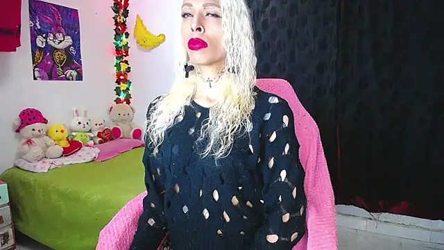 flaquita corall online show from 01.08.26