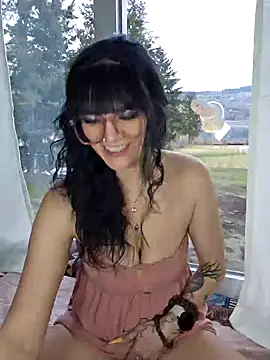 Snapshot of anyalikestosuck chatting on 12.27.24 anyalikestosuck online show from 12.27.24